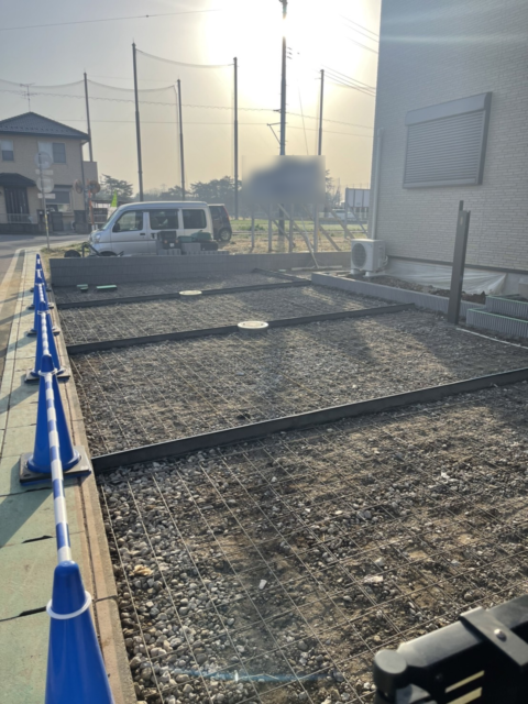 茨城県つくばみらい市　一般住宅外構　刷毛引き仕上げ